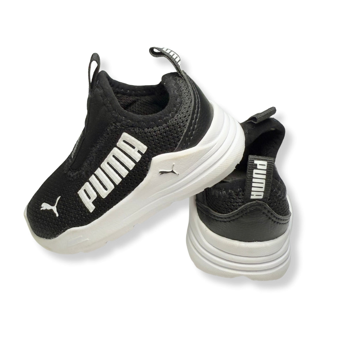 Tenis slip-on Wired Run para niño Puma talla 5C, foto 3