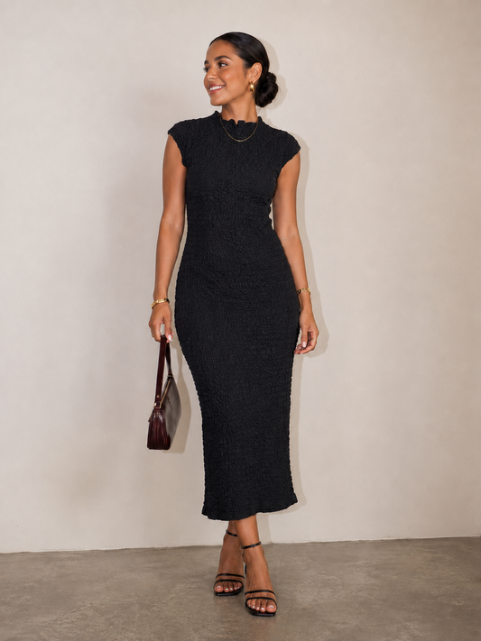 VESTIDO MIDI NEGRO TEXTURIZADO | ZARA | TALLA M